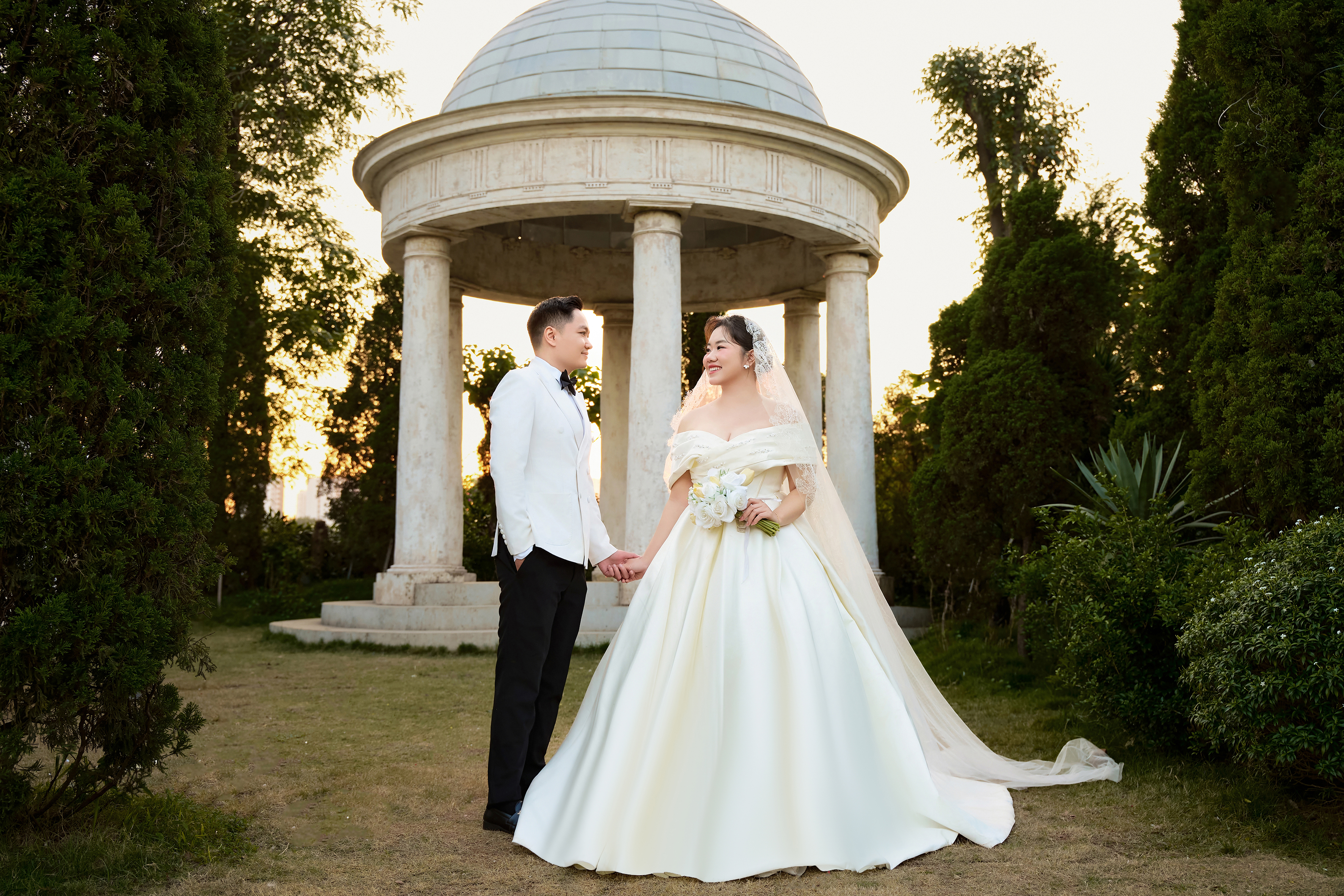 Việt Anh & Phương Linh